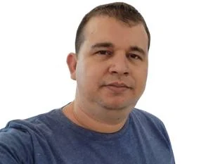 Lázaro R. Batule Aguila